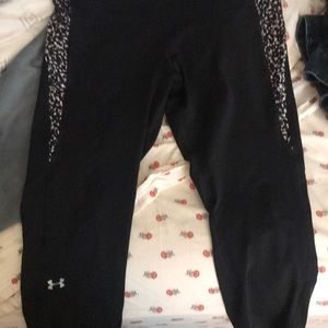 UNDER ARMOR Capri leggings
